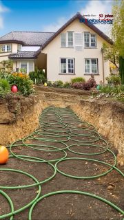Nutzen Sie die Energie direkt aus Ihrem Garten und setzen Sie auf eine nachhaltige Heizlösung mit Zukunft. Nach den Feiertagen sind wir gerne wieder für eine persönliche Beratung für Sie da.�
Wir wünschen frohe Ostern! 🐰

#Ringgrabenkollektor #Wärmepumpe #FroheOstern